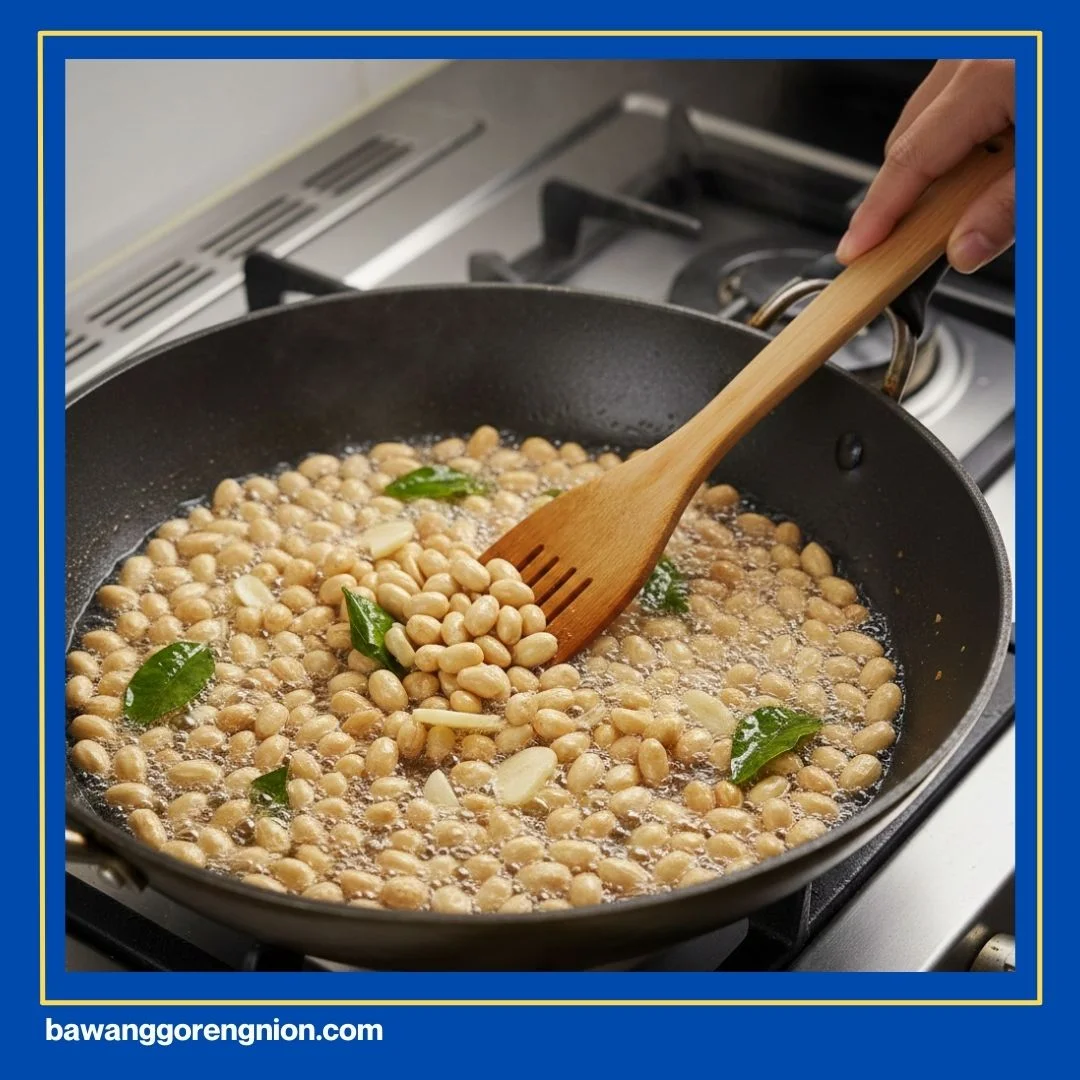 Resep Kacang Goreng Bawang Putih Daun Jeruk